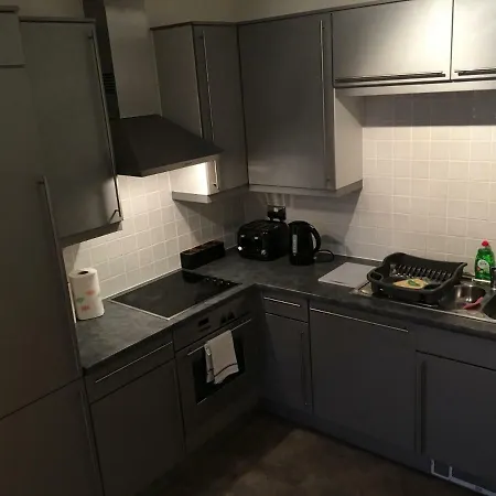 Stylish City Centre Apartment Cardiff Exterior photo